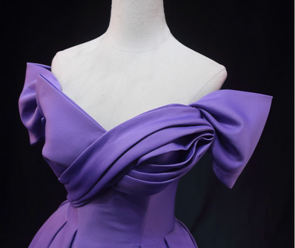 Elegantes lavendelfarbenes, schulterfreies Rüschen-Satin-langes Ballkleid Abendkleid P4602