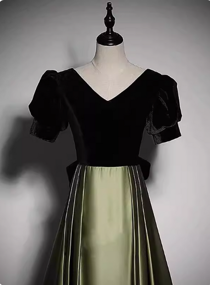 Vintage Black & Green Color Block A-line V-neck Velvet Satin Long Prom PreppyDress Vintage Black & Green Color Block A-line V-neck Velvet Satin Long Prom PreppyDress