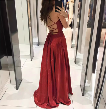 Sexy weinrotes A-Linien-Abendkleid mit V-Ausschnitt, überkreuztem Rücken und schimmerndem Satin P4616