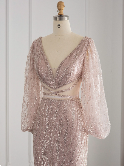 Elegantes pinkfarbenes Meerjungfrauen-Abendkleid mit V-Ausschnitt, langen Ärmeln und Pailletten P4628