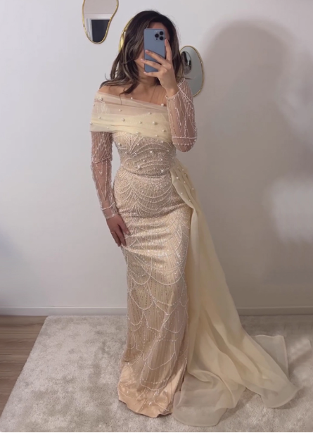 Elegantes Champagner Meerjungfrau Langarm Perlen Tüll Schleppe Ballkleid Abendkleid P4635