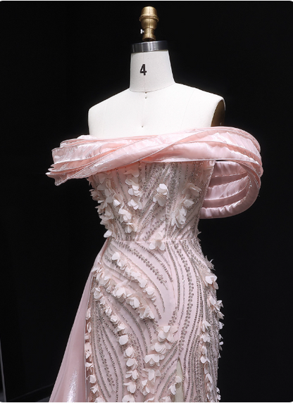 Atemberaubendes pinkes Meerjungfrauen-Abendkleid aus Satin mit Carmen-Ausschnitt und 3D-Blumen P4636