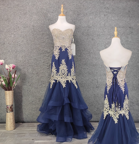 Vintage dunkelblaues Sweetheart-Neckline-Abendkleid aus Tüll mit Spitze und Strasssteinen P4646