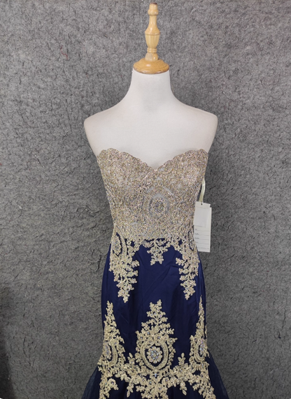 Vintage dunkelblaues Sweetheart-Neckline-Abendkleid aus Tüll mit Spitze und Strasssteinen P4646