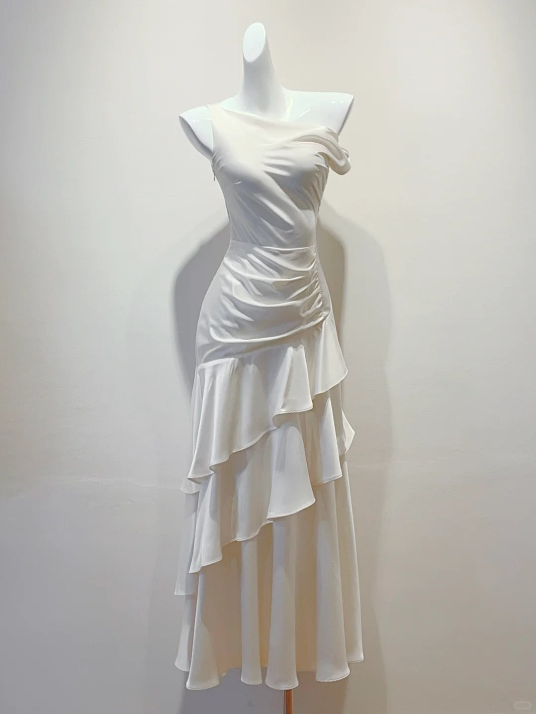 Elegant White Mermaid Ruffle Satin Prom Dress Evening Dress Bridesmaid Dress P4066