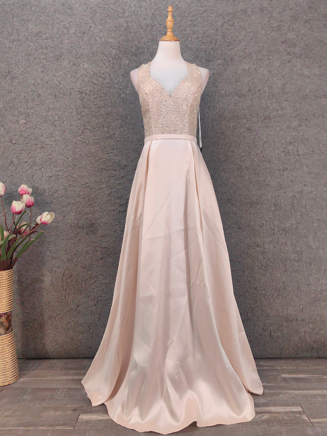 Elegantes rosa Neckholder-Kleid mit V-Ausschnitt, Strass und Spitze aus Satin, langes Ballkleid, Abendkleid P4662
