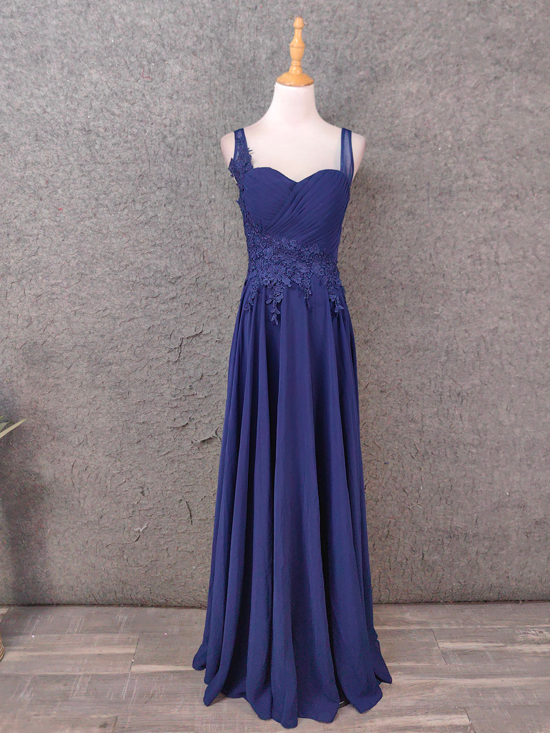 Elegant Navy Blue Spaghetti Strap Lace Ruffled Chiffon Long Prom Dress Evening Dress P4664