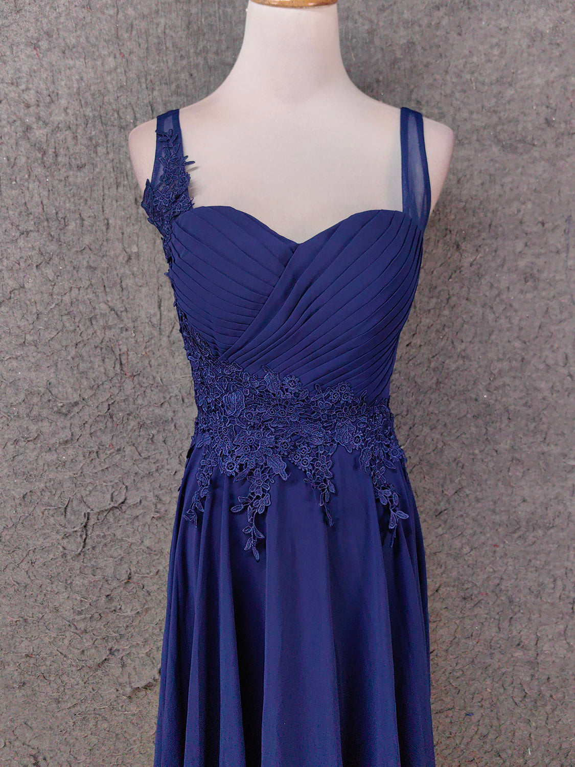 Elegant Navy Blue Spaghetti Strap Lace Ruffled Chiffon Long Prom Dress Evening Dress P4664
