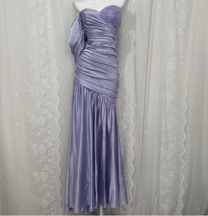 Bezauberndes hellviolettes Meerjungfrauen-Abendkleid mit Herzausschnitt, Perlen, Pailletten und Satin, langes Ballkleid P4678