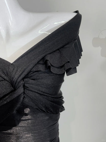 Vintage schwarzes Meerjungfrauen-Abendkleid mit einer Schulter und Rüschen aus Satin, Abschlussballkleid P4070