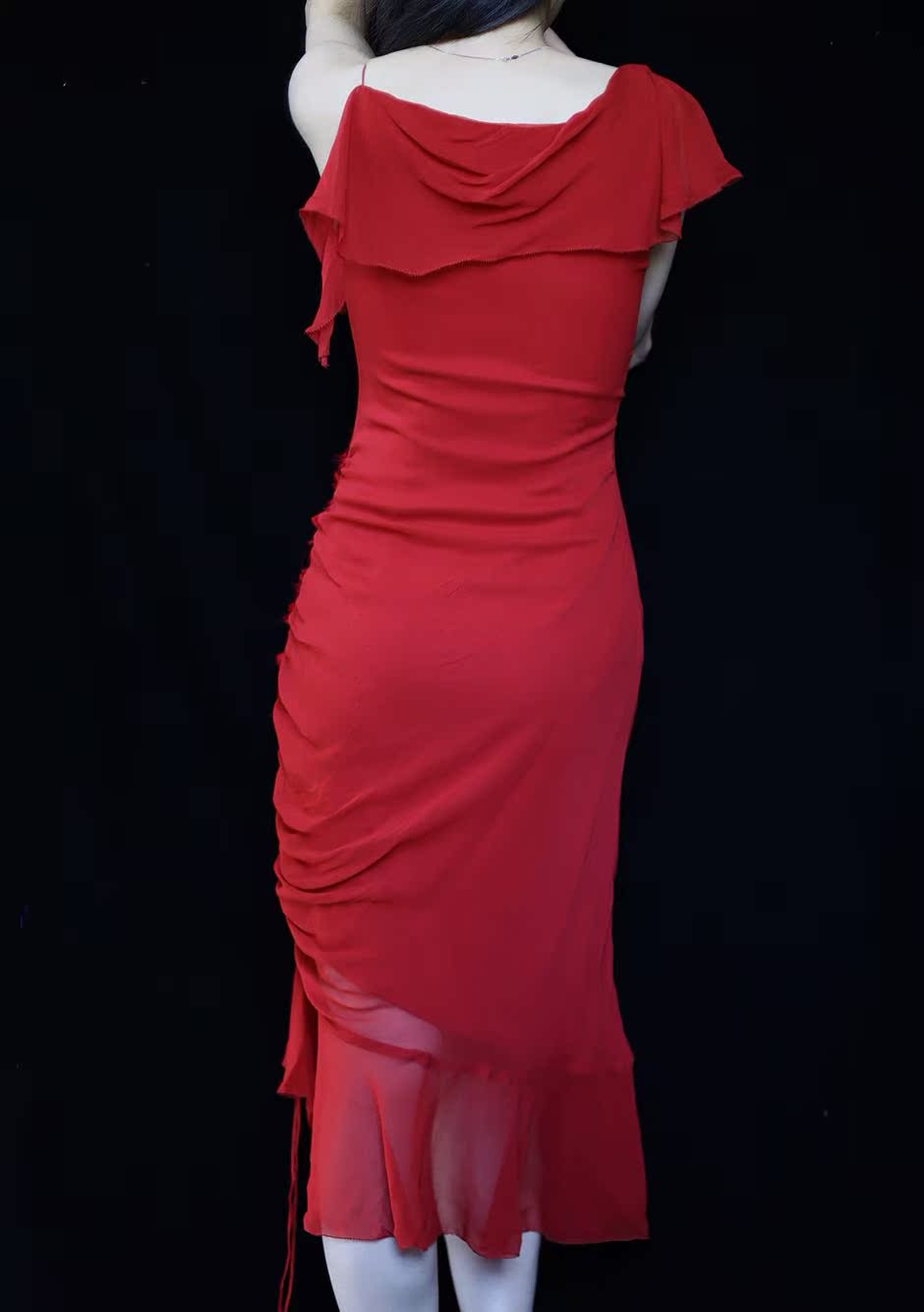 Vintage & elegantes rotes unregelmäßiges Chiffon-Abendkleid mit Wasserfallausschnitt P4702