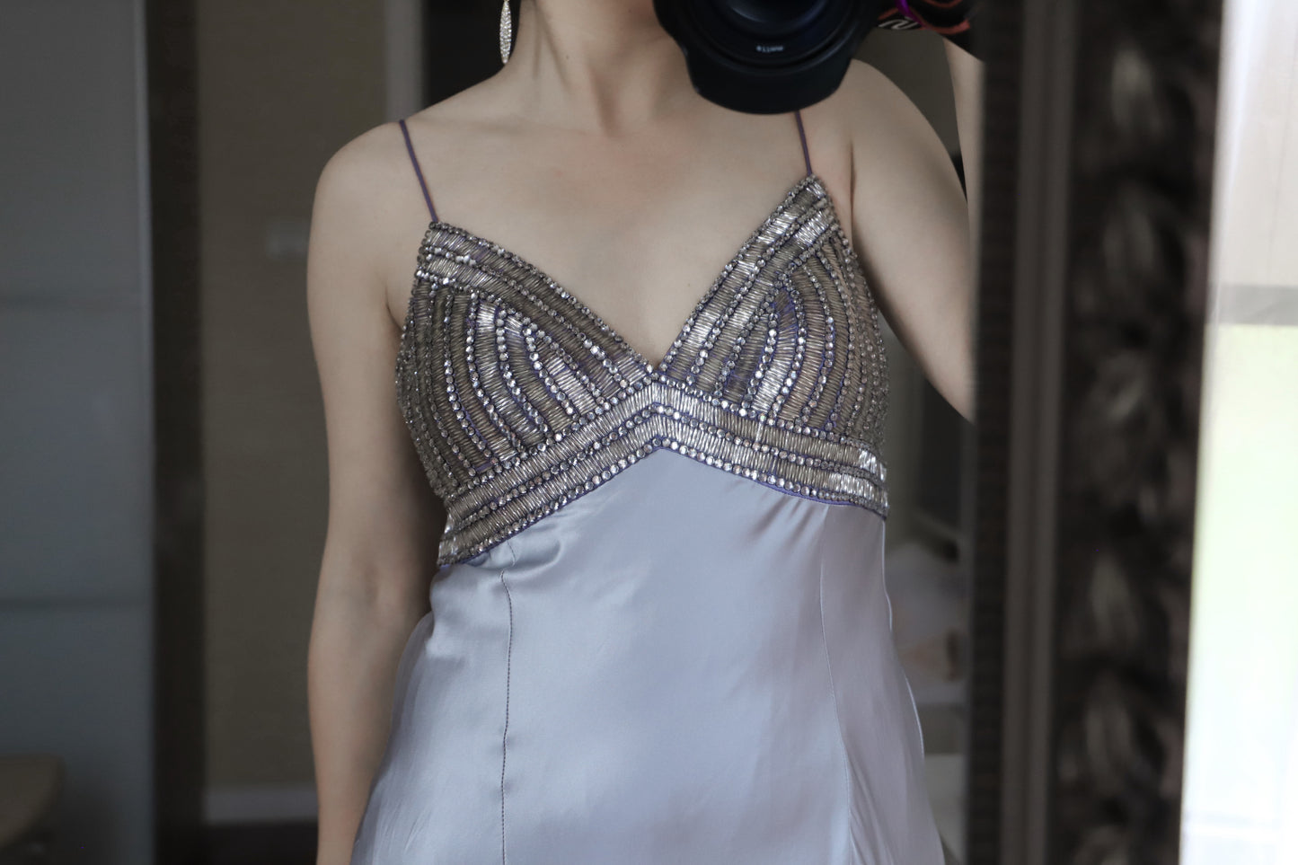 Vintage Silbergrau Spaghettiträger V-Ausschnitt Perlen Satin Langes Ballkleid Abendkleid P4705
