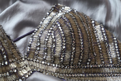 Vintage Silbergrau Spaghettiträger V-Ausschnitt Perlen Satin Langes Ballkleid Abendkleid P4705