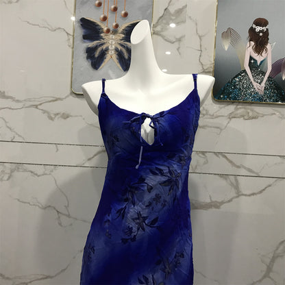 Elegantes, königsblaues, langes Chiffon-Ballkleid mit Spaghettiträgern und Printmuster, zum Binden in der Taille, Abendkleid P4708