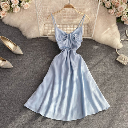 Süßes A-Linien-Kleid mit V-Ausschnitt, modisches Kleid P344