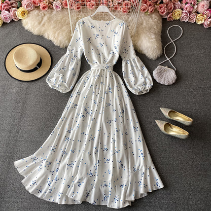 Robe col V blanche manches longues Robe tendance P339