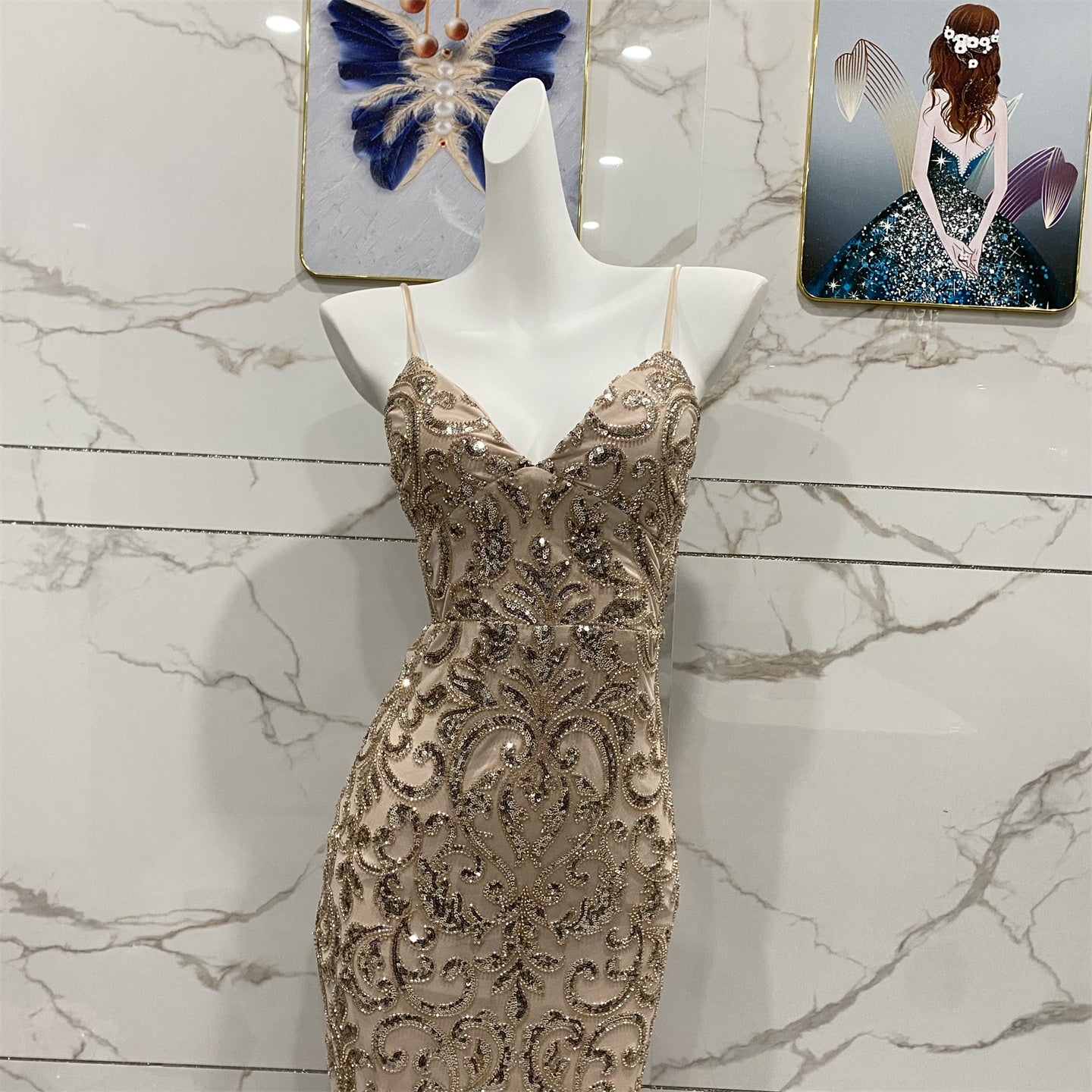 Vintage Champagner Gold Spaghettiträger V-Ausschnitt Meerjungfrau Pailletten Langes Ballkleid Abendkleid P4711
