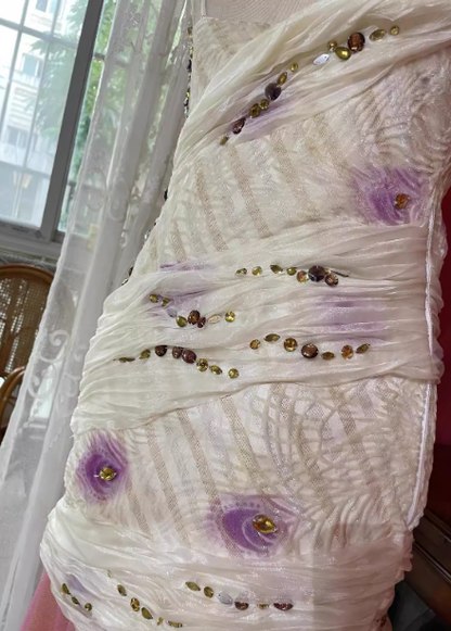 Süßes weißes & pinkes, plissiertes Tüll-Abendkleid mit Spaghettiträgern und Strass P4720