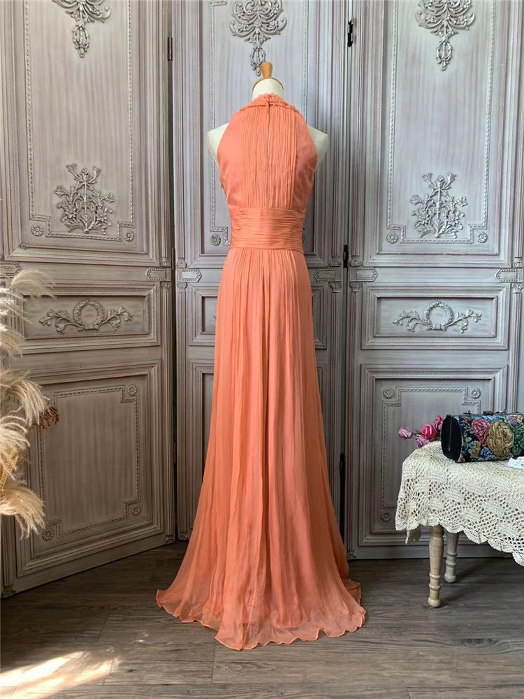 Klassisches korallfarbenes, orangefarbenes Neckholder-A-Linien-Kleid mit überkreuztem Taillenbereich und Falten aus Chiffon – langes Ballkleid Abendkleid P4729