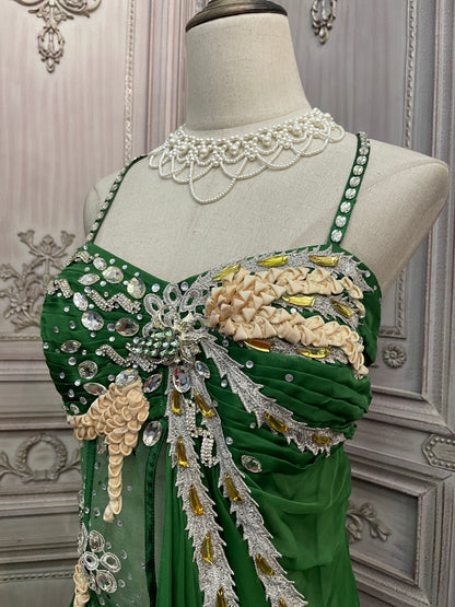 Wunderschönes grünes Spaghettiträger-Kleid aus Chiffon mit Strasssteinen und Schleppe für den Abschlussball/Abend P4733