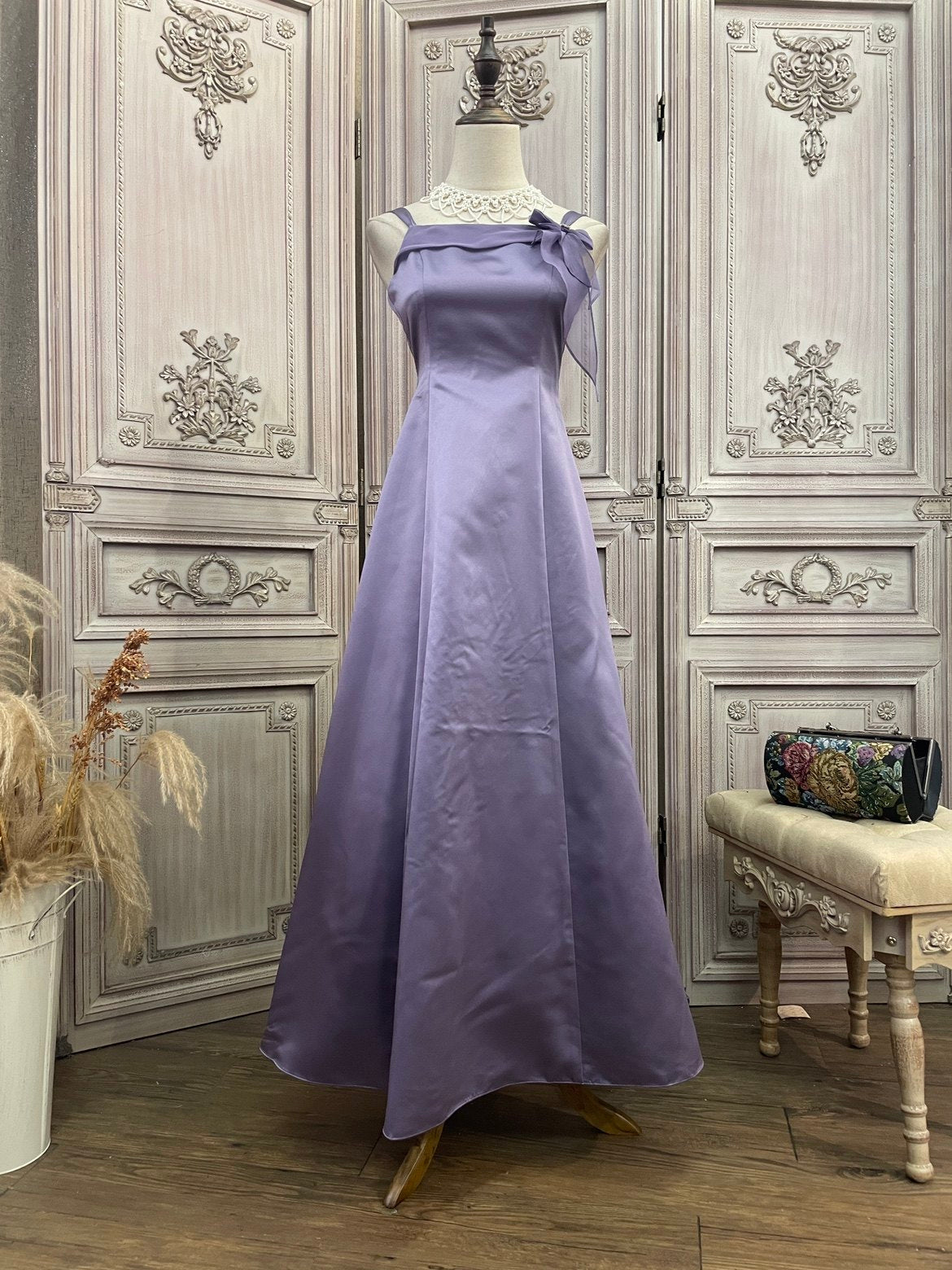 Elegantes hellviolettes Spaghetti-Trägerkleid mit eckigem Ausschnitt, A-Linie, aus Satin, langes Ballkleid, Abendkleid P4737