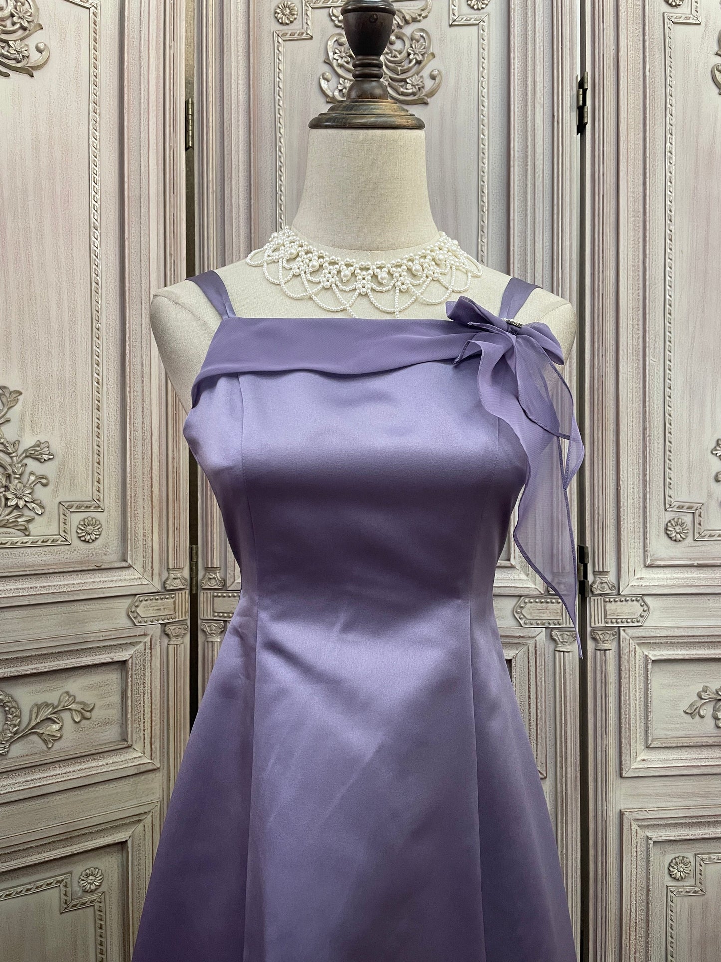 Elegantes hellviolettes Spaghetti-Trägerkleid mit eckigem Ausschnitt, A-Linie, aus Satin, langes Ballkleid, Abendkleid P4737