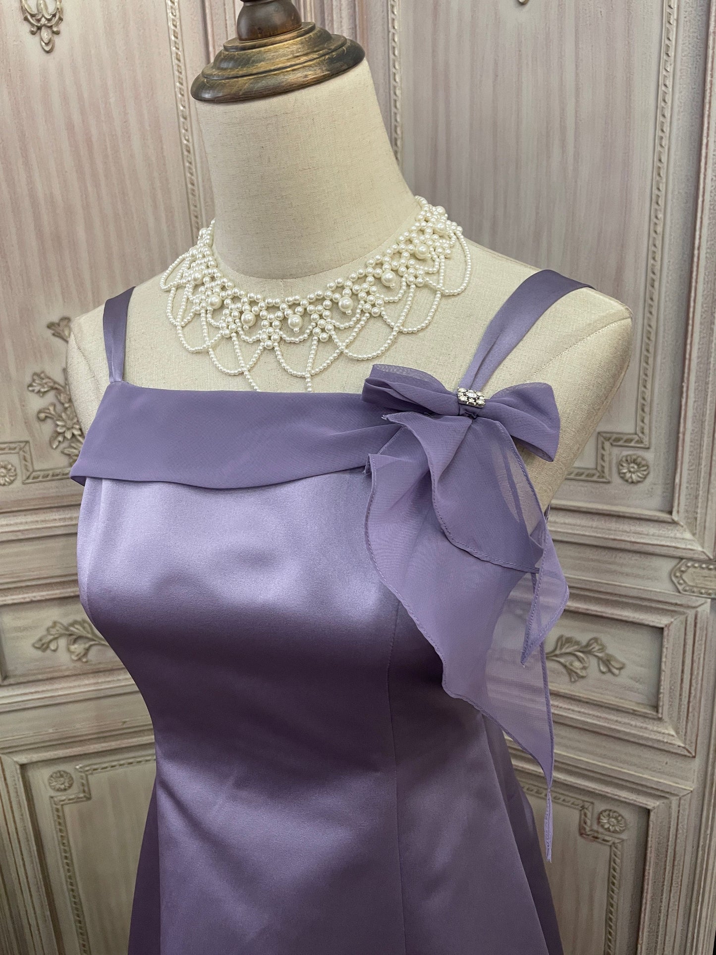 Elegantes hellviolettes Spaghetti-Trägerkleid mit eckigem Ausschnitt, A-Linie, aus Satin, langes Ballkleid, Abendkleid P4737