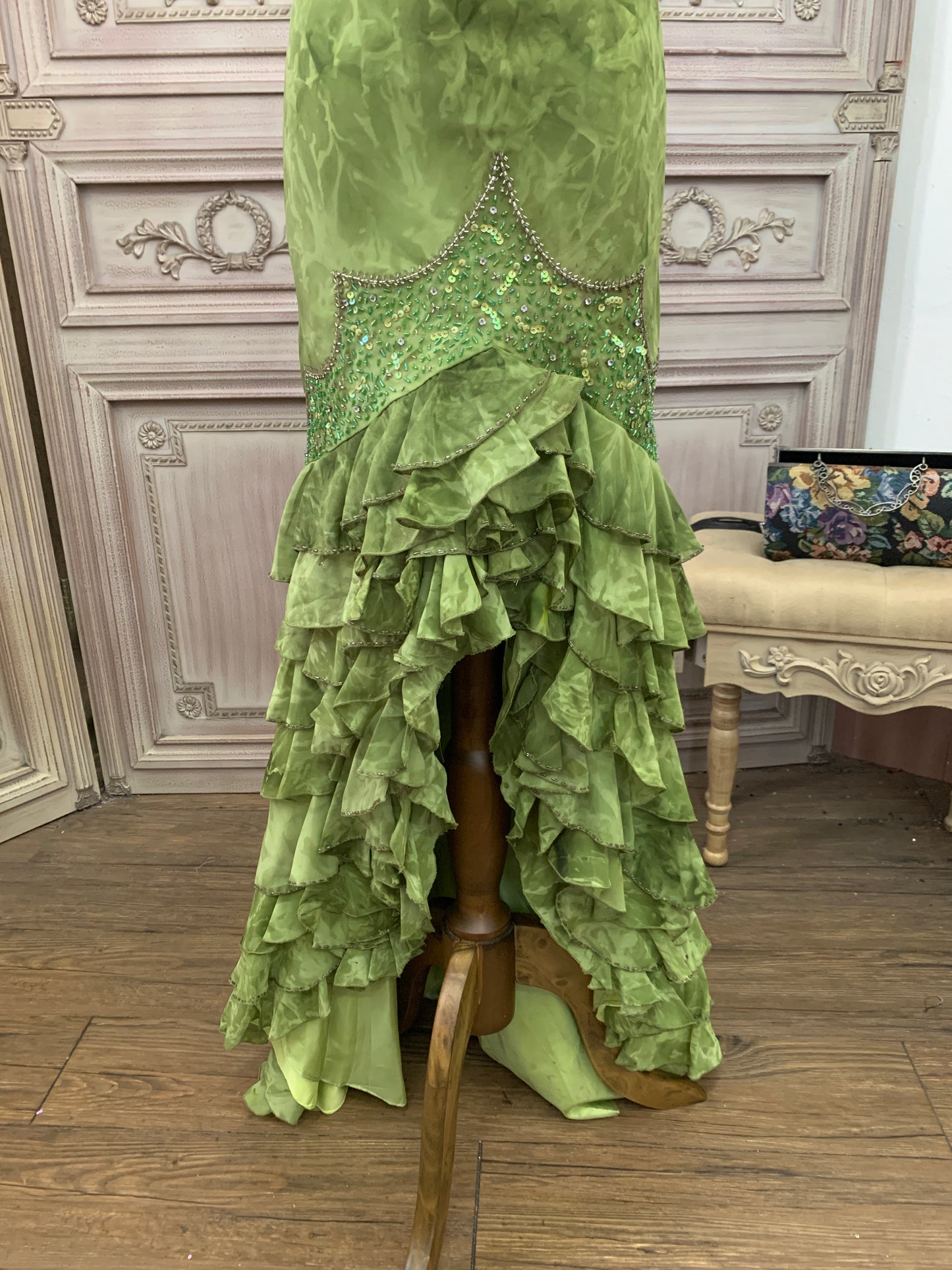 Vintage Grünes Meerjungfrau Spaghetti-Träger Pailletten Perlenbesetztes Mehrlagiges Tüll Langes Ballkleid Abendkleid P4738