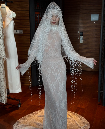 Robe de mariée vintage blanche col haut manches longues sirène en dentelle et tulle avec traîne P4748