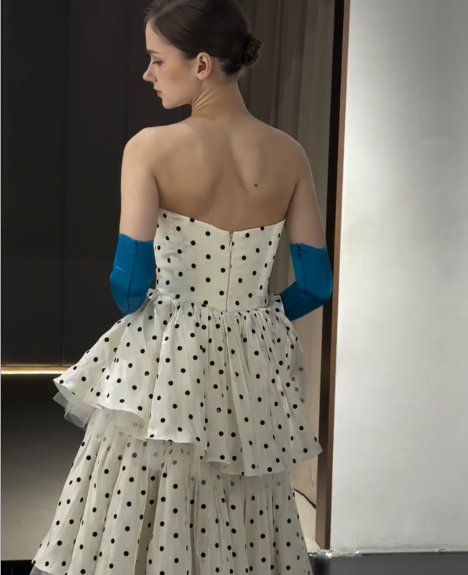 Vintage A-Linien-Abendkleid aus Tüll mit Polka Dots, Sweetheart-Ausschnitt und Lagenrock P4753