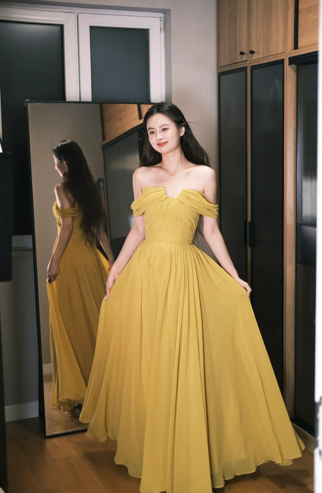 Elegantes schulterfreies A-Linien Chiffon langes Ballkleid Abendkleid P4763 in Ginger