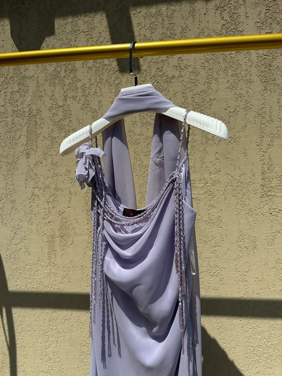 Elegantes lavendelfarbenes Spaghettiträger-Chiffon-Ballkleid mit Quasten Abendkleid P4780