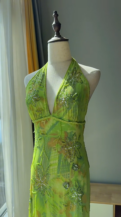 Wunderschönes grünes Neckholder-V-Ausschnitt Perlen Chiffon langes Ballkleid Geburtstagskleid P4783