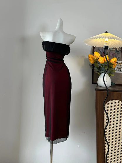 Retro burgunderrotes, figurbetontes Tube-Top-Abendkleid aus Rüschentüll P4080