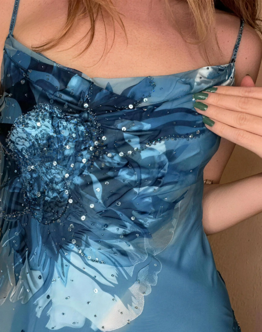 Vintage See-Blau Spaghetti-Träger Verwischter Print Perlenbesetztes Irreguläres Chiffon Ballkleid P4800