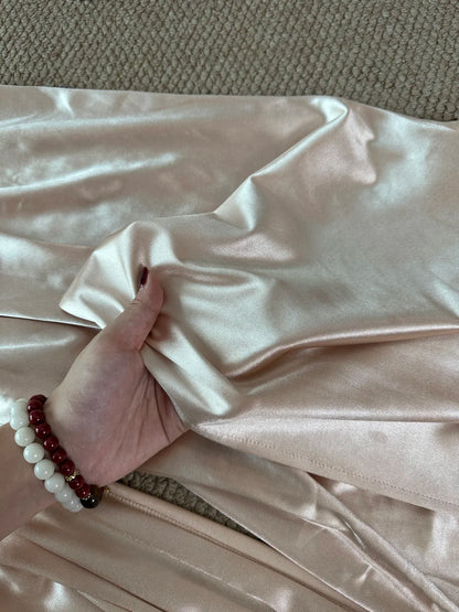 Elegantes Champagner Meerjungfrau Schleppe Trägerloses Satin Langes Ballkleid Abendkleid P4081