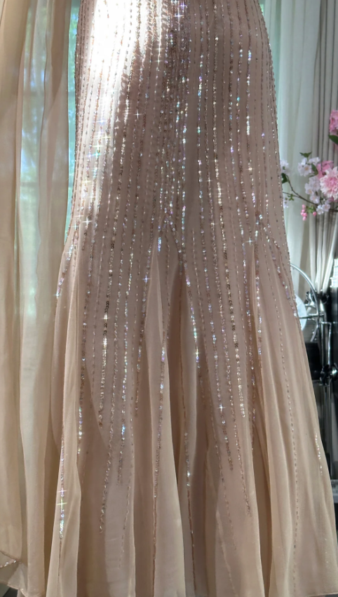Vintage Abendkleid mit Überkreuzträgern, Perlen und Pailletten aus Chiffon, lang, Ballkleid P4819
