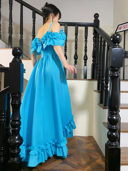 Elegantes A-Linien Ballkleid aus blauem Satin mit Rüschen P4826