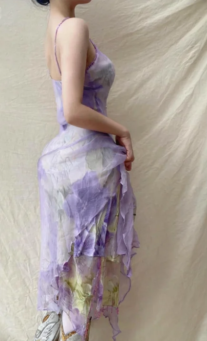 Elegantes Lavendel Spaghettiträger Pailletten Perlen Unregelmäßiges Chiffon Ballkleid P4835