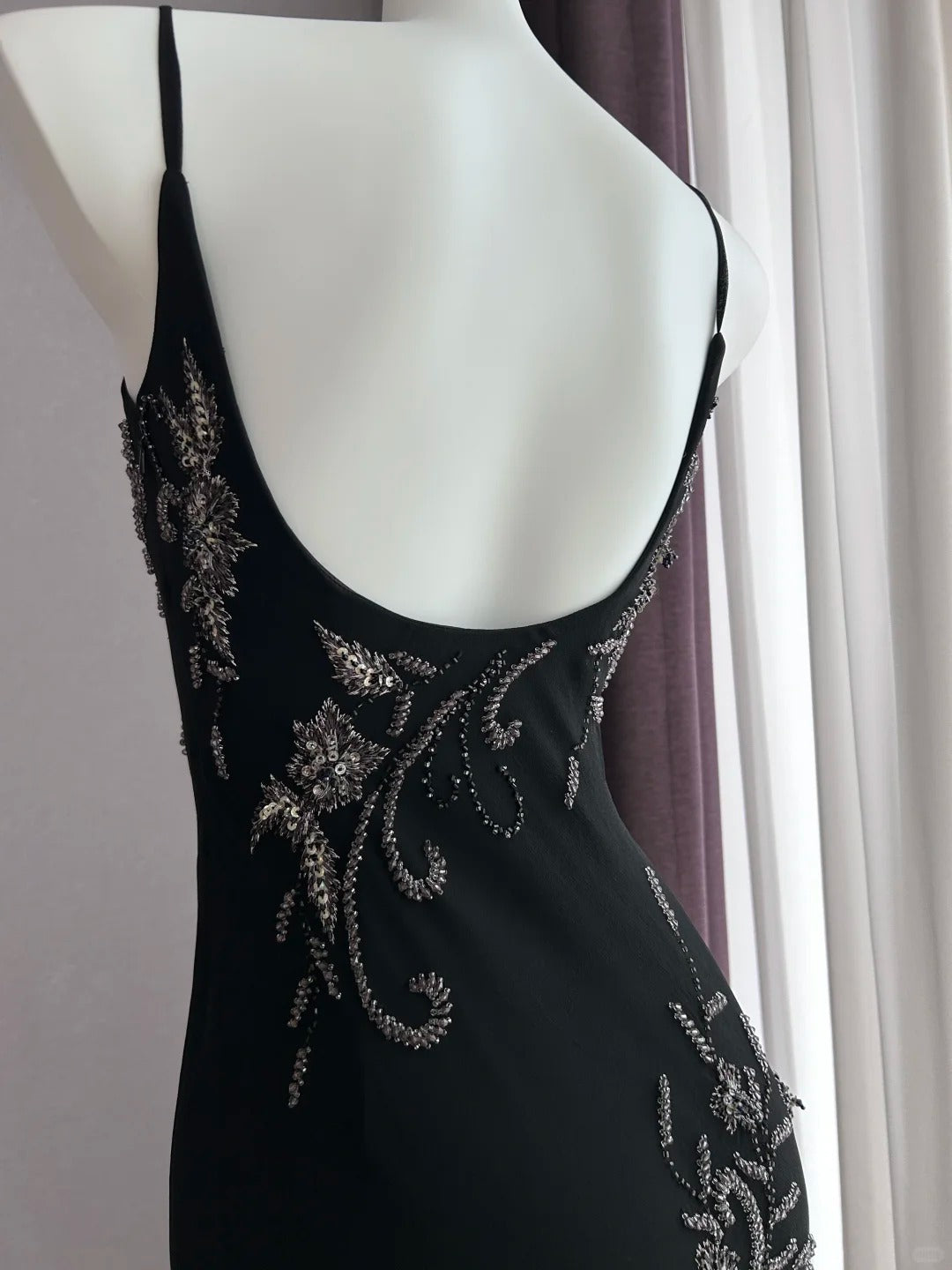 Luxuriöses, glitzerndes schwarzes Spaghettiträger-Kleid mit Pailletten-Stickerei, Meerjungfrau-Schnitt, Chiffon, Ballkleid, Abendkleid P4843
