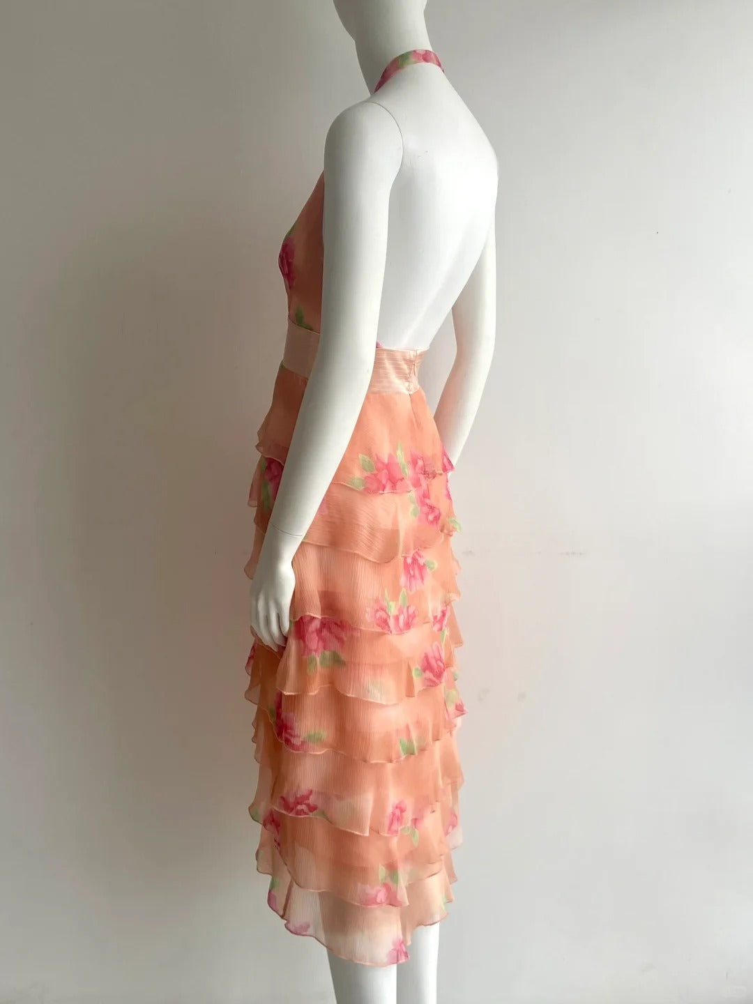 Vintage orange pinkes Neckholder-Kleid mit Print, mehrlagigen Rüschen und Chiffon für den Abschlussball P4848
