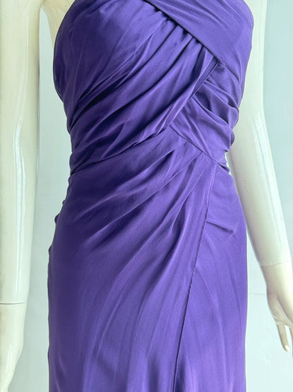Charmantes lila Neckholder-Abendkleid mit geknoteter Raffung aus Chiffon P4853