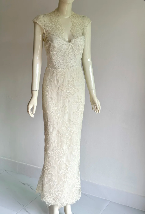 Elegantes weißes Spitzen-Meerjungfrauen-Abendkleid mit langen Wickelrock für den Abschlussball P4855