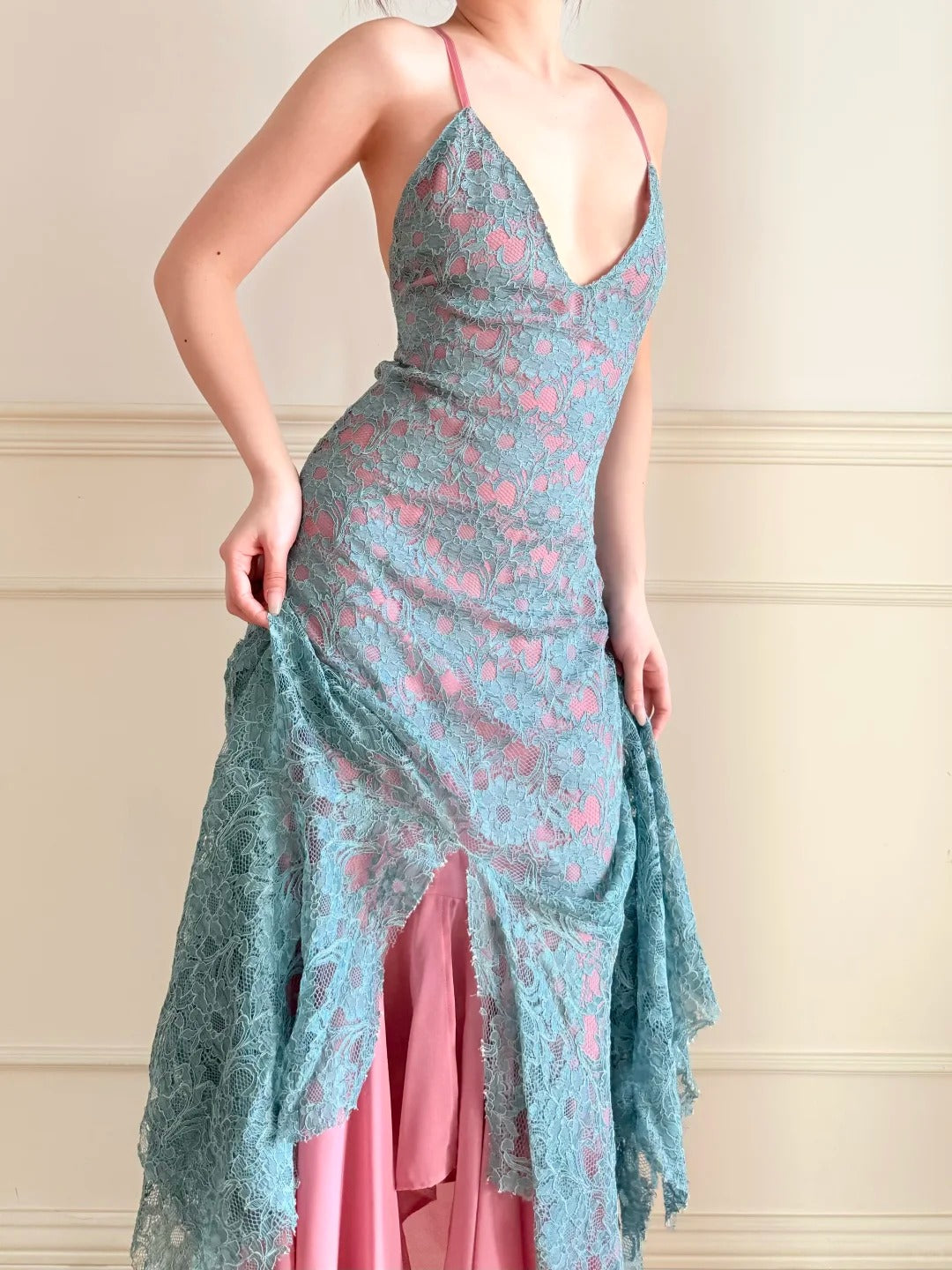 Vintage blau-rosa V-Ausschnitt, überkreuzter, rückenfreier Spitzen-Meerjungfrauen-Abendkleid P4861