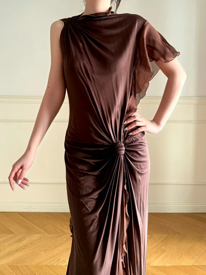 Elegantes dunkles Kaffee-Ein-Schulter-Knoten-Rüschen-Chiffon-langes Ballkleid Abendkleid P4863