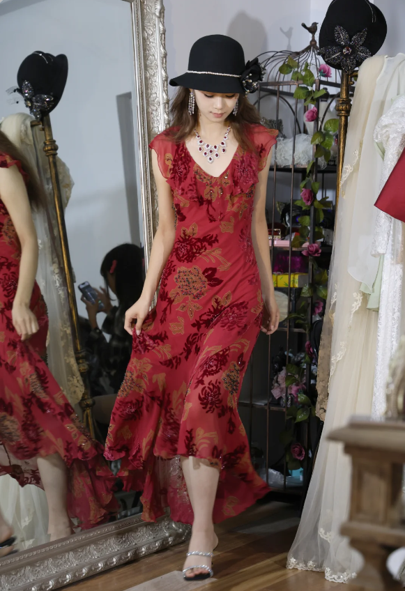 Vintage Burgundy Ruffle V-Neck Asymmetrical Mermaid Chiffon Prom Dress Evening Dress P4887