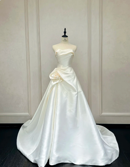 Elegant Ivory Strapless 3D Rose Train Satin Wedding Dress P4892