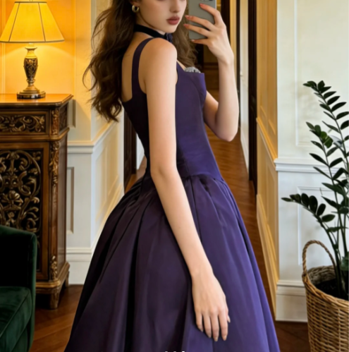 Vintage Dunkellila Träger A-Linie Satin Schleppe Ballkleid Abendkleid P4895