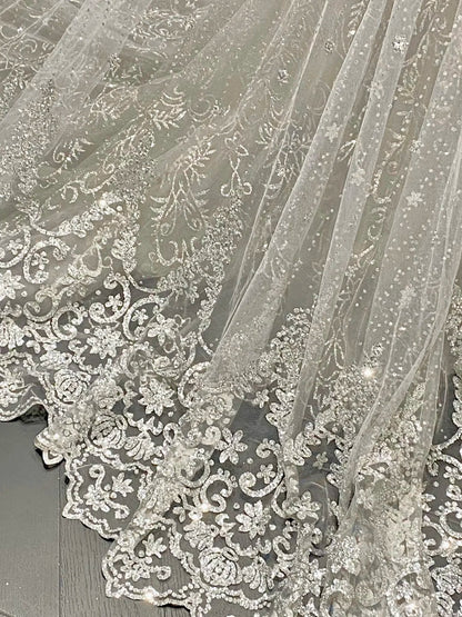 Luxuriöses und glitzerndes Meerjungfrauen-Brautkleid P4091 mit schulterfreiem Oberteil und Perlenstickerei
