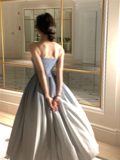 Robe de bal trapèze à bretelles avec sequins Robe de soirée P1101